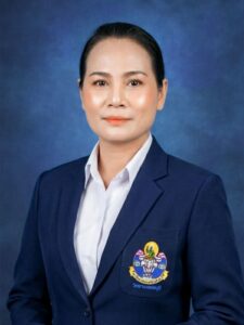 นางจันตรี ลดาวรรษ์