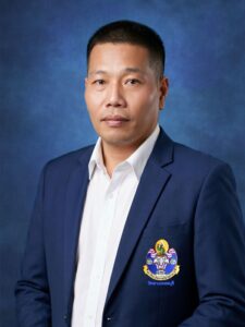 นายสุรศักดิ์ ผ่องผิว